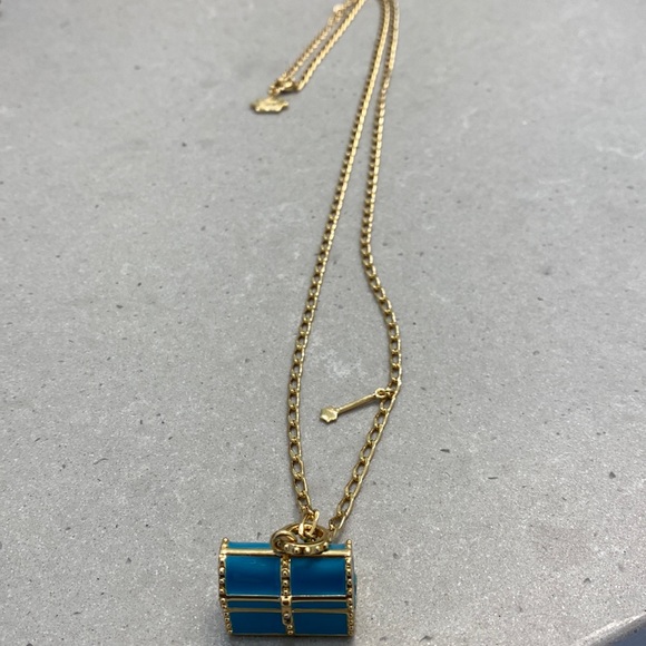 disney-jewelry-kidada-jones-for-disney-couture-peter-pan-treasure